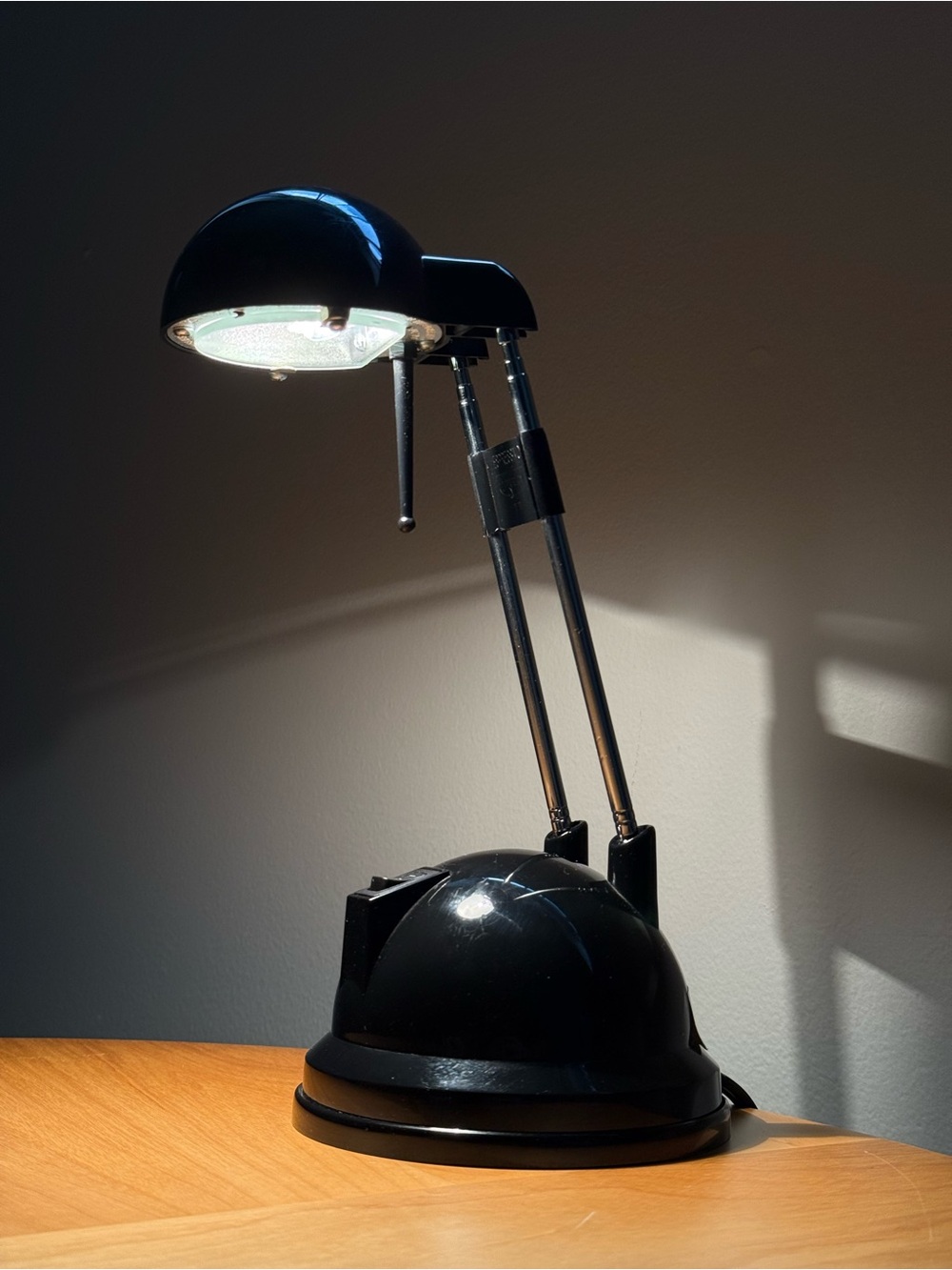 Vintage c1999 IKEA Black ESPRESSIVO Space Age Post Modern Style Lamp Light